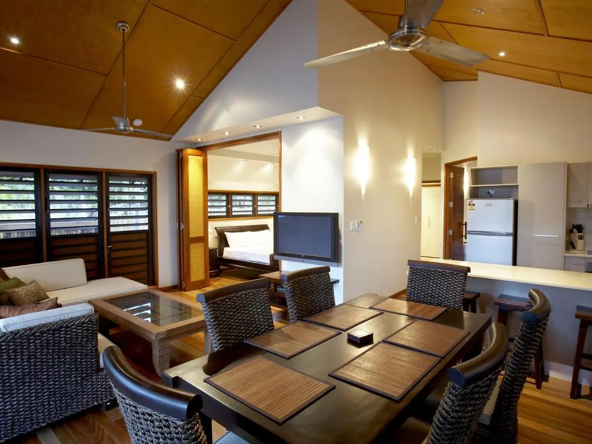 Pure Magnetic Villa 1 Nelly Bay