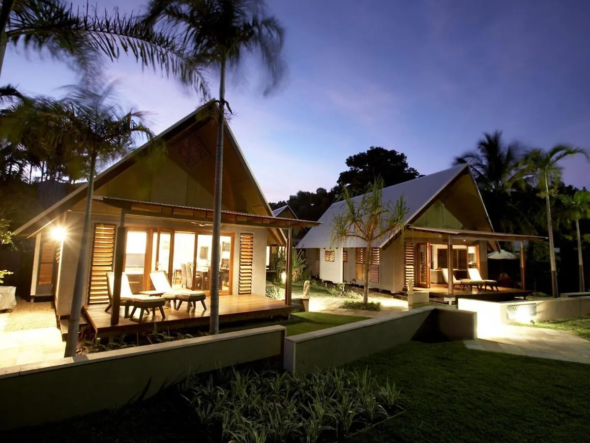 Pure Magnetic Villa 1 Nelly Bay